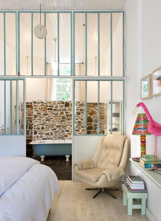 La Grenadine Guest house 3*
