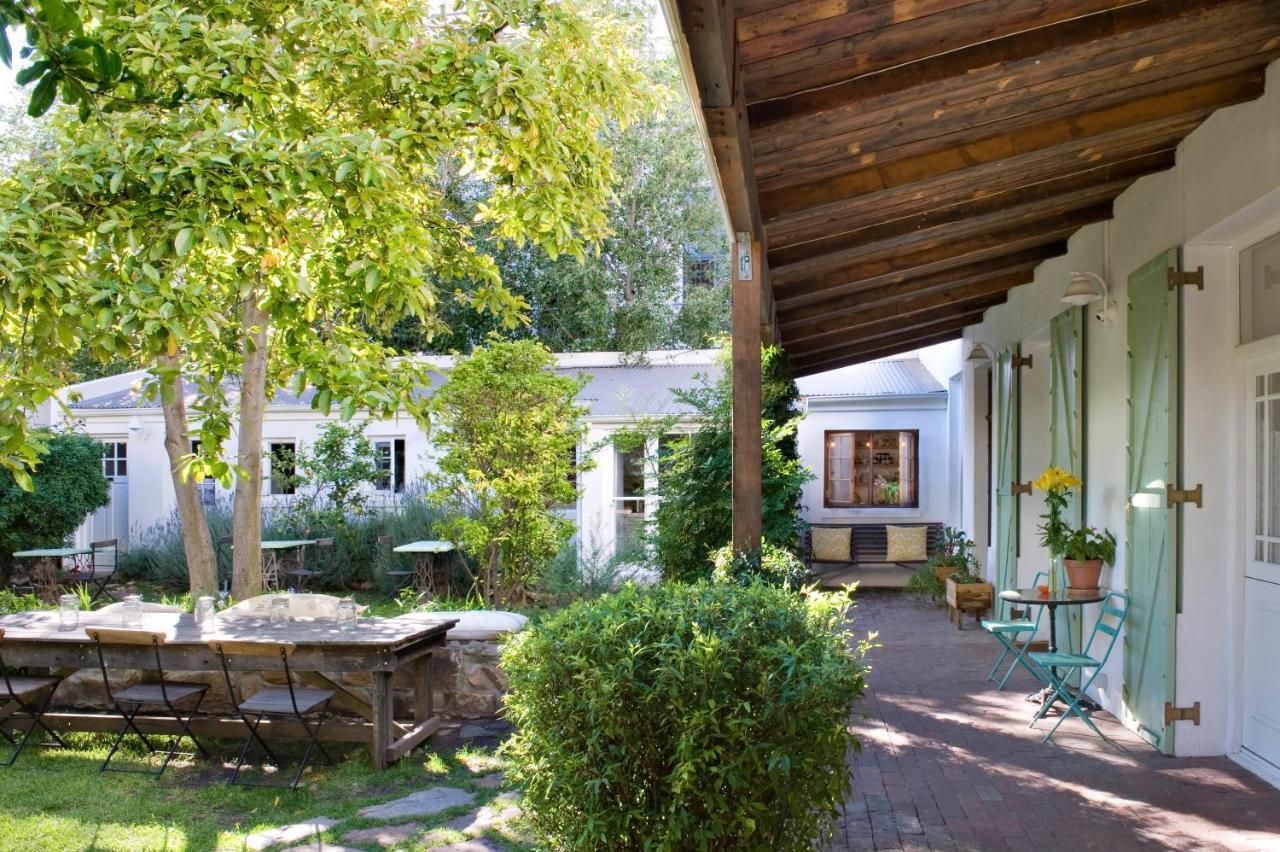 La Grenadine Guest house